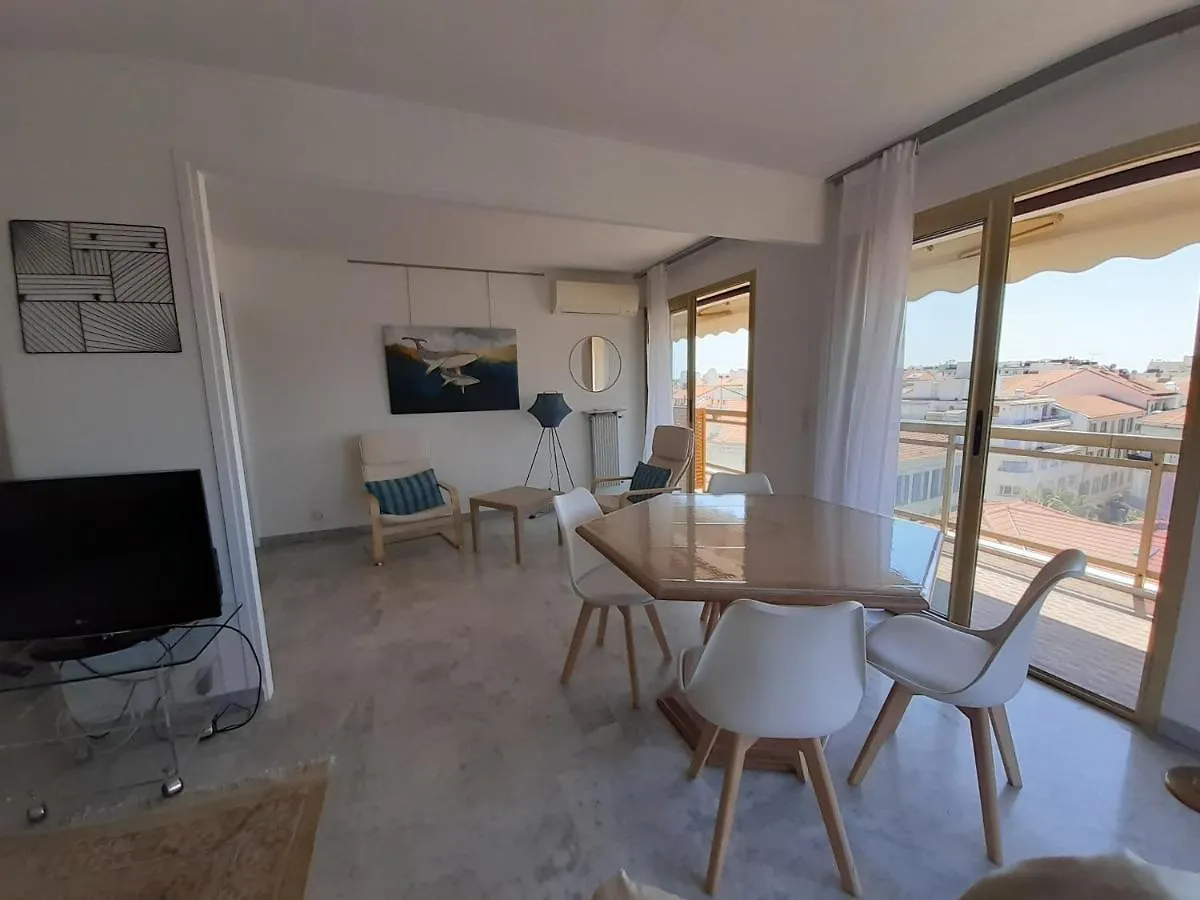 Apartament Le Republique Cannes