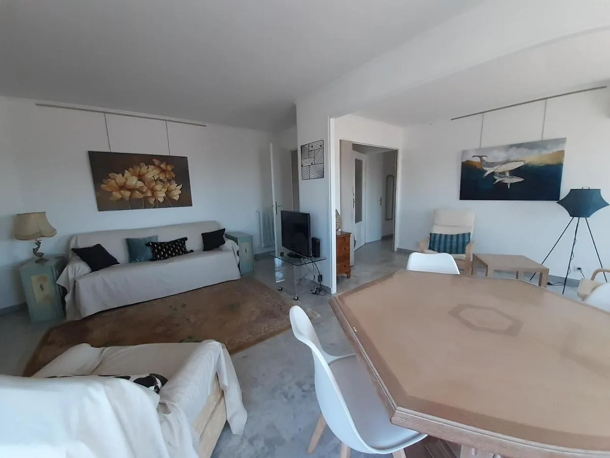 Apartament Le Republique Cannes